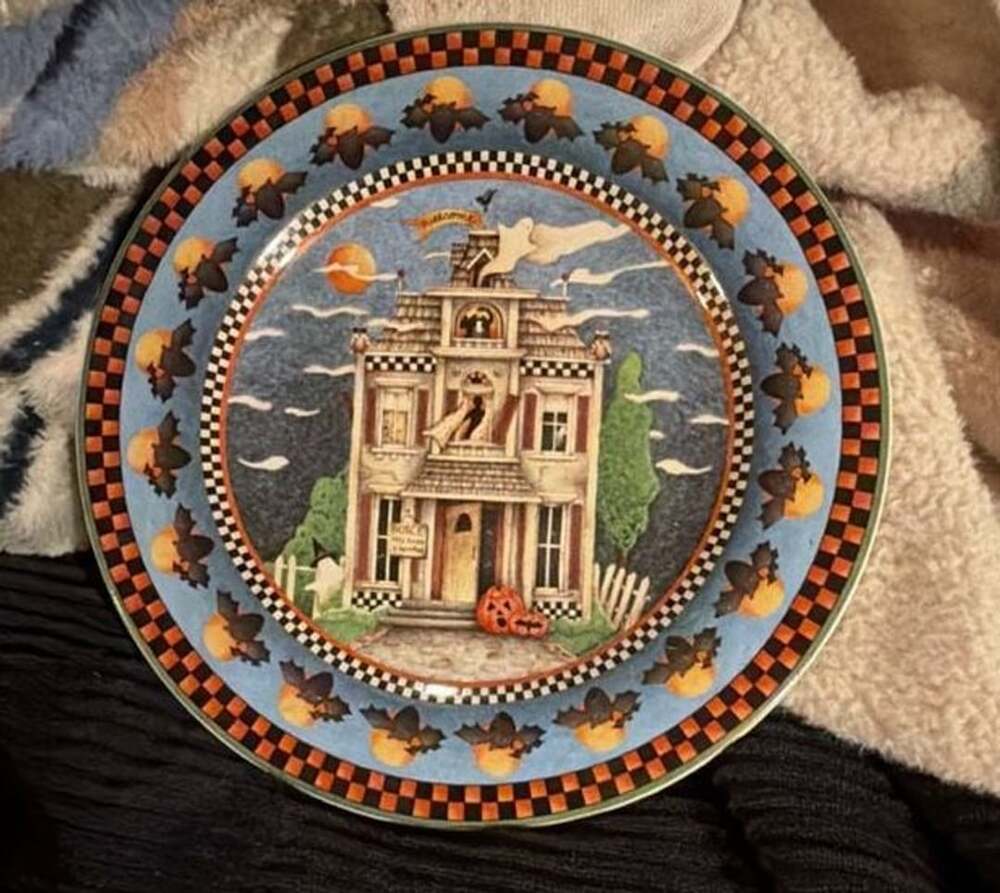 Debbie Mumm Haunted House Salad Plate Sakura Halloween Stoneware